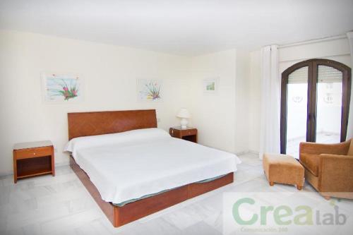 Apartamento 1 dormitorio con vistas al mar y terraza del hotel Park Plaza Suites