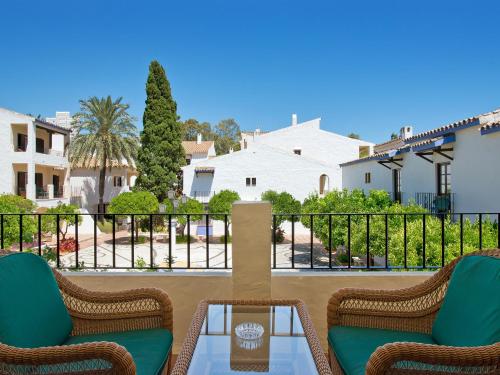 Habitación Estándar del hotel BlueBay Banus. Foto 2