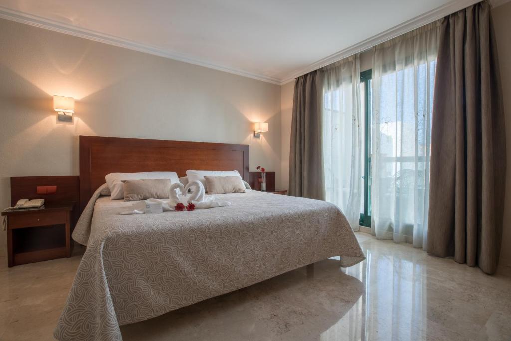 Habitación familiar del hotel Torremar