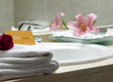 Habitación doble Vista Parcial Mar del hotel BQ Andalucia Beach. Foto 4