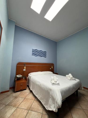 Economy Double Room with Skylight del hotel Millennium Gold. Foto 2