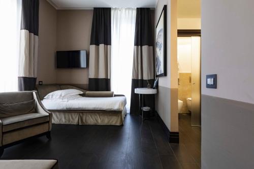Suite Junior - edificio independiente del hotel Rome Times. Foto 3