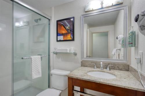 Habitación Doble con 2 camas dobles - No fumadores del hotel Best Western Gregory. Foto 3