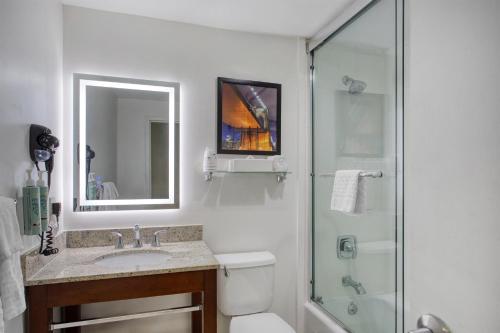 Habitación Executive Queen con 2 camas Queen - No fumadores del hotel Best Western Gregory. Foto 3