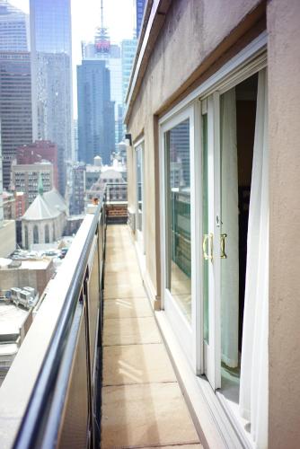 Apartamento Ático de 1 dormitorio con cama extragrande del hotel Radio City. Foto 1