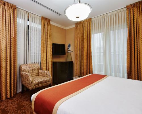 Apartamento Ático de 1 dormitorio con cama extragrande del hotel Radio City. Foto 6
