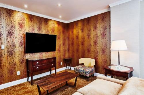 Apartamento Ático de 1 dormitorio con cama extragrande del hotel Radio City. Foto 7