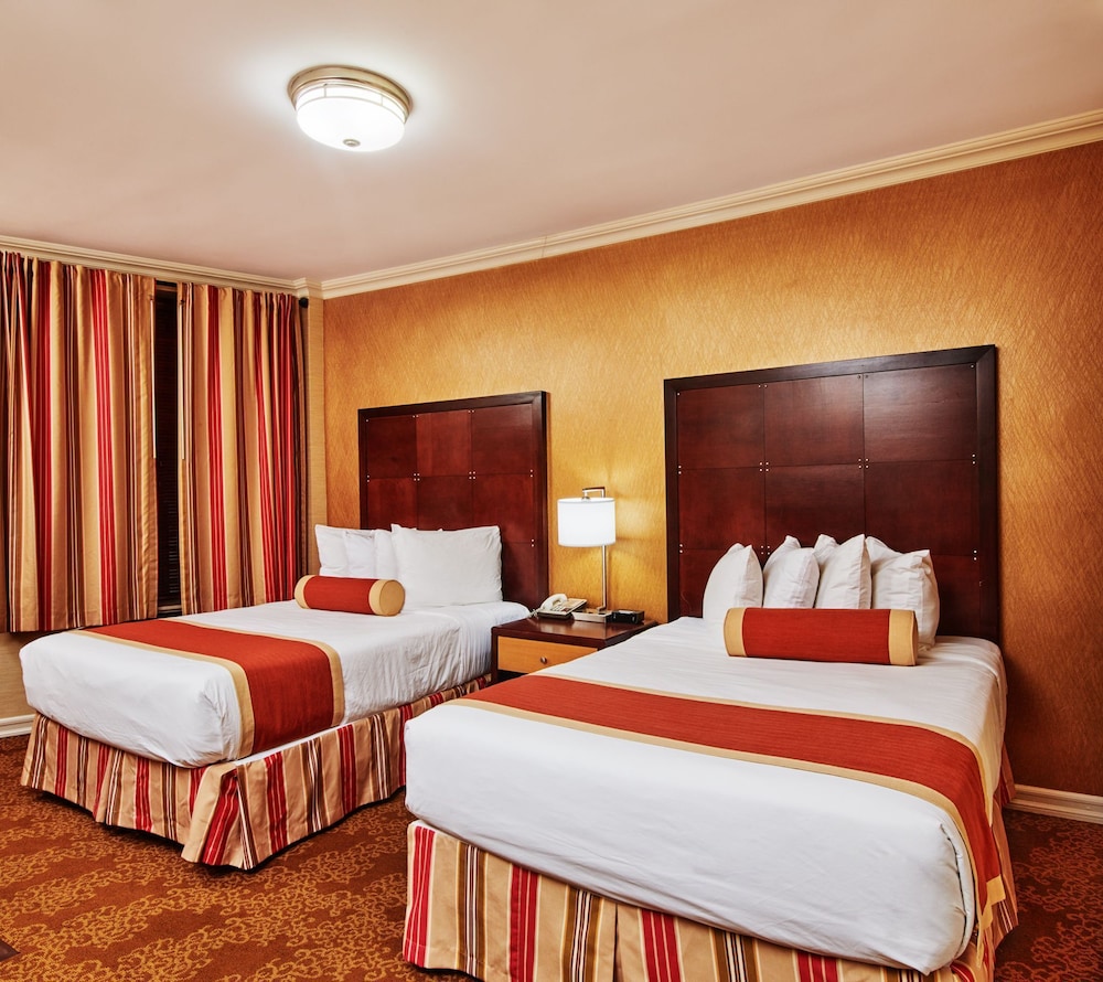 Estudio, 2 camas dobles del hotel Radio City. Foto 3