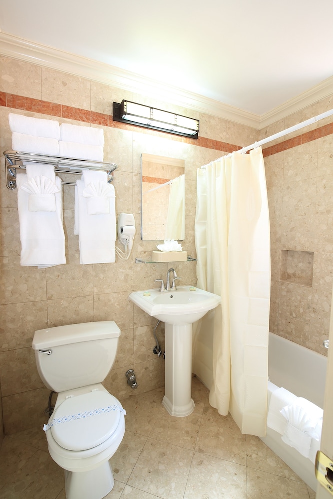 Apartamento, 2 habitaciones, cocina básica del hotel Radio City. Foto 7