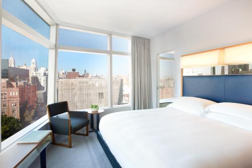 Estudio con cama extragrande del hotel The Standard, East Village