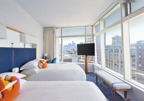 Habitación Doble Estándar del hotel The Standard, East Village. Foto 1