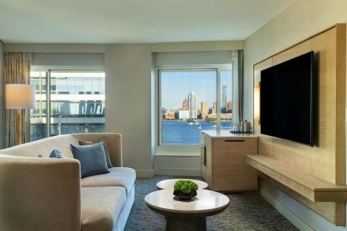 Suite Junior del hotel Westin Jersey City Newport