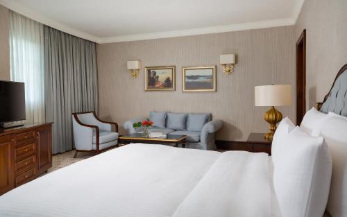 Suite Superior del hotel Rixos Almaty. Foto 3