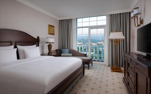 Suite Ejecutiva del hotel Rixos Almaty. Foto 6
