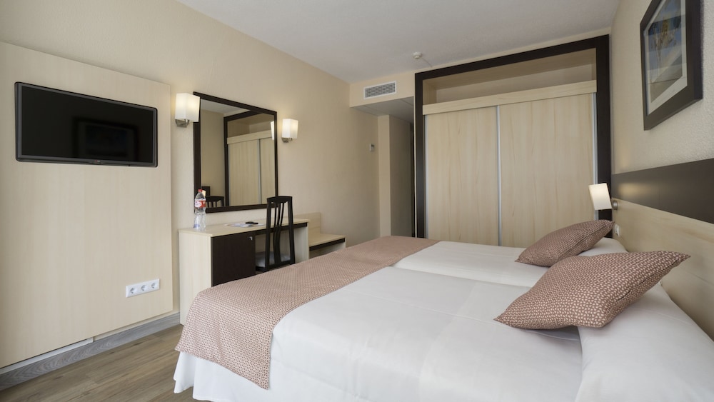 Habitación doble, terraza del hotel Sandos Griego. Foto 1