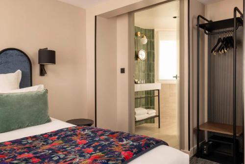 Habitación Superior del hotel Maxim Opéra. Foto 6