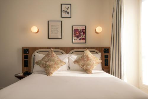 Habitación Clásica del hotel Salvia Paris. Foto 7