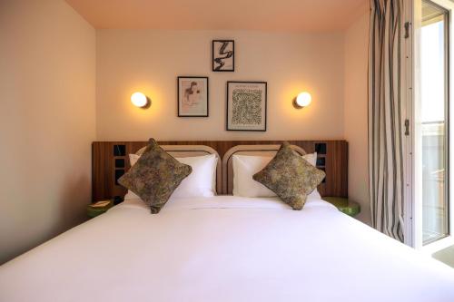 Suite Junior del hotel Salvia Paris. Foto 1