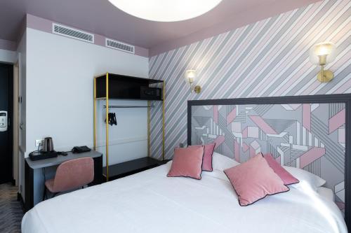 Habitación Doble con balcón del hotel Gérando