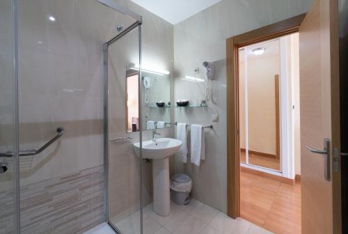Habitación Doble del hotel Rincon Sol. Foto 1