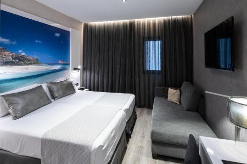 Habitación Familiar del hotel Catalonia Gran Vía Bcn. Foto 1