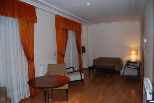 Suite del hotel Meleiros. Foto 2
