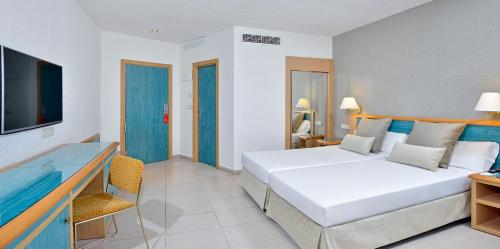 Habitación Económica del hotel Sol Principe. Foto 2