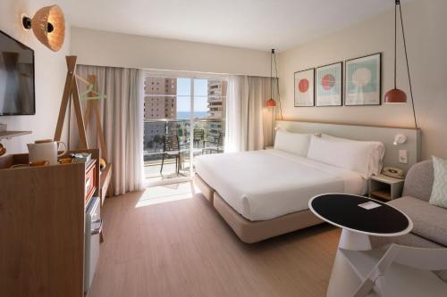 Habitación Superior del hotel Sol Principe. Foto 12