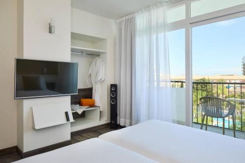 Suite Familiar Sol del hotel Sol Principe. Foto 1