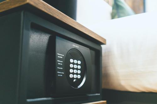 Habitación doble acogedora con ventana del hotel Point A - Westminster, London. Foto 8