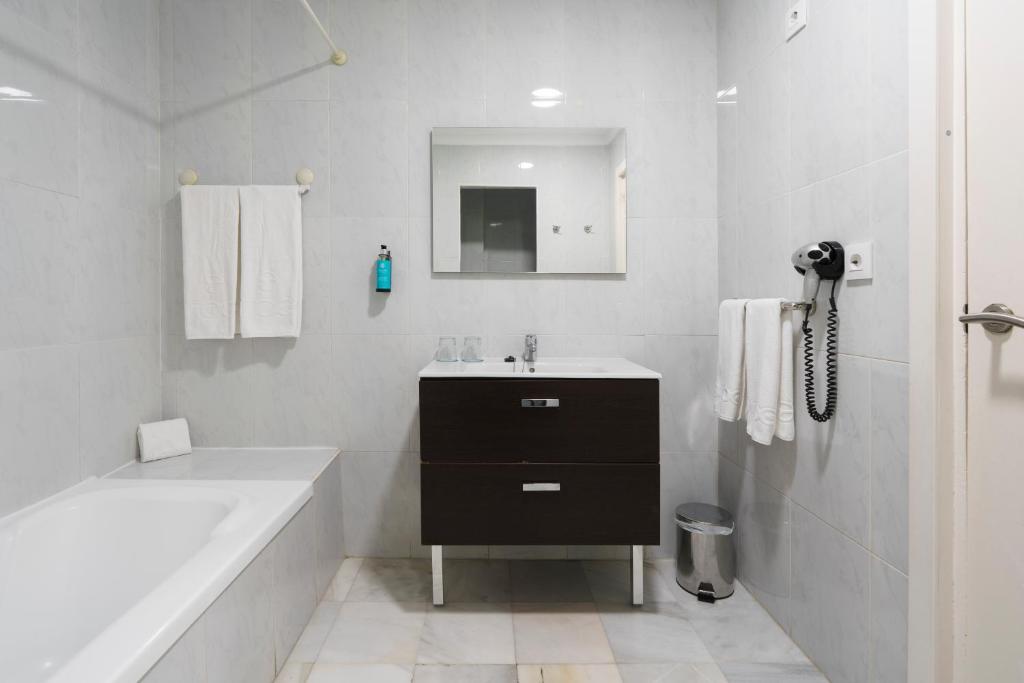 Junior suite del hotel AluaSun Costa Park. Foto 2