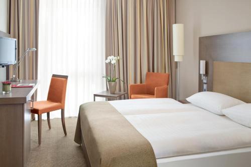 Habitación Doble Estándar del hotel Intercityhotel Berlin Hauptbahnhof