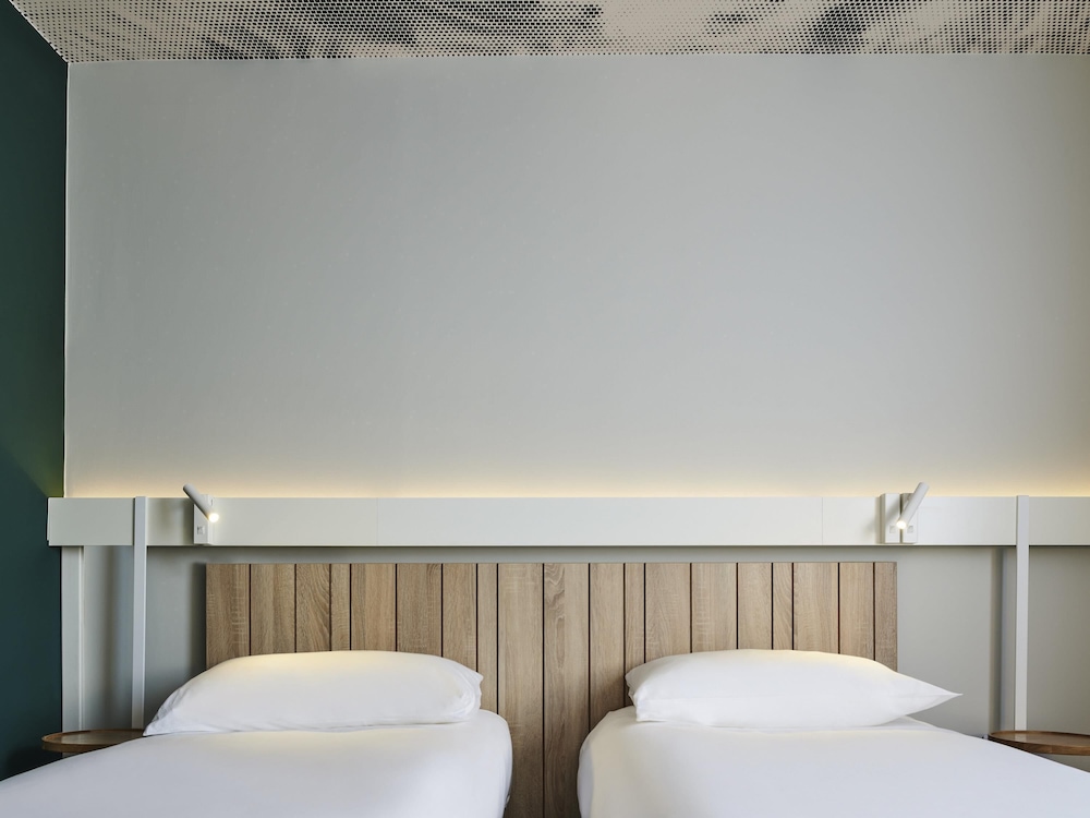 Habitación estándar, 2 camas individuales del hotel Ibis Clamart Paris Velizy