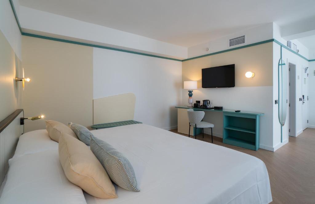 Junior suite del hotel Medplaya Hotel Pez Espada. Foto 2