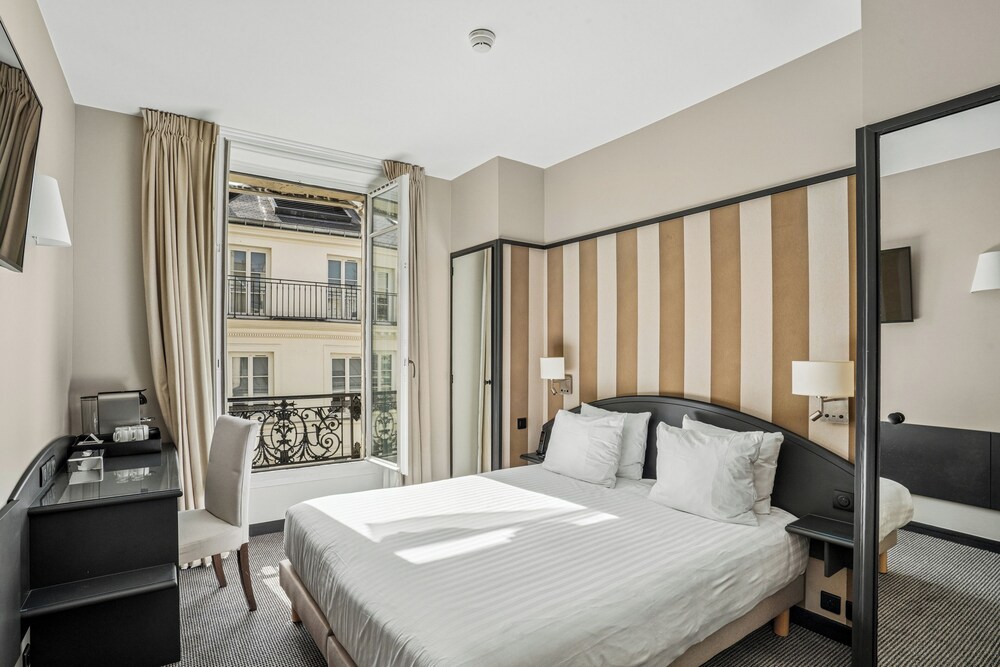 Habitación doble superior, no fumadores del hotel Excelsior Opéra. Foto 5