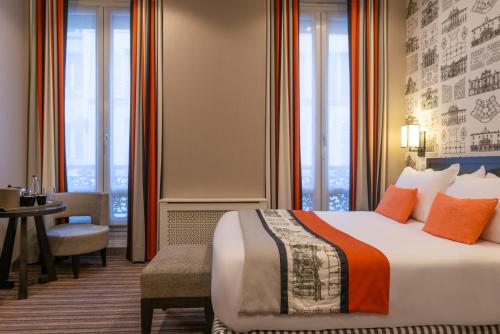Habitación Doble Estándar del hotel France D'antin Opéra. Foto 2