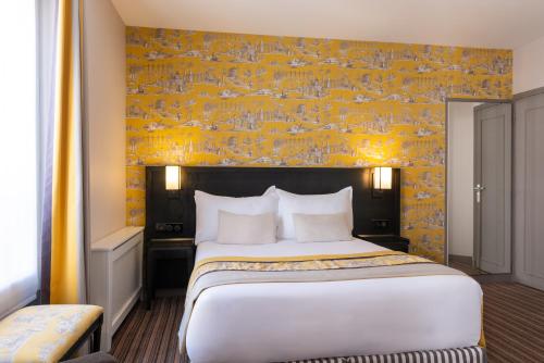 Habitación Doble Estándar del hotel France D'antin Opéra. Foto 4