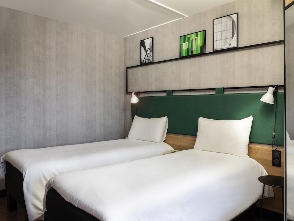 Habitación estándar, 2 camas individuales del hotel Ibis Paris CDG Airport