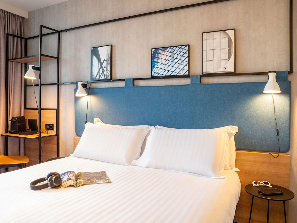 Habitación Confort, 1 cama doble del hotel Ibis Paris CDG Airport. Foto 1