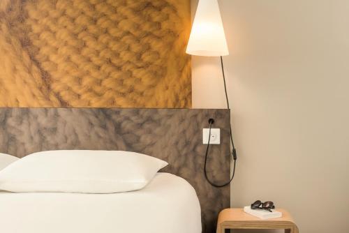 Habitación Doble Estándar del hotel Ibis Gare Montparnasse 15eme. Foto 11