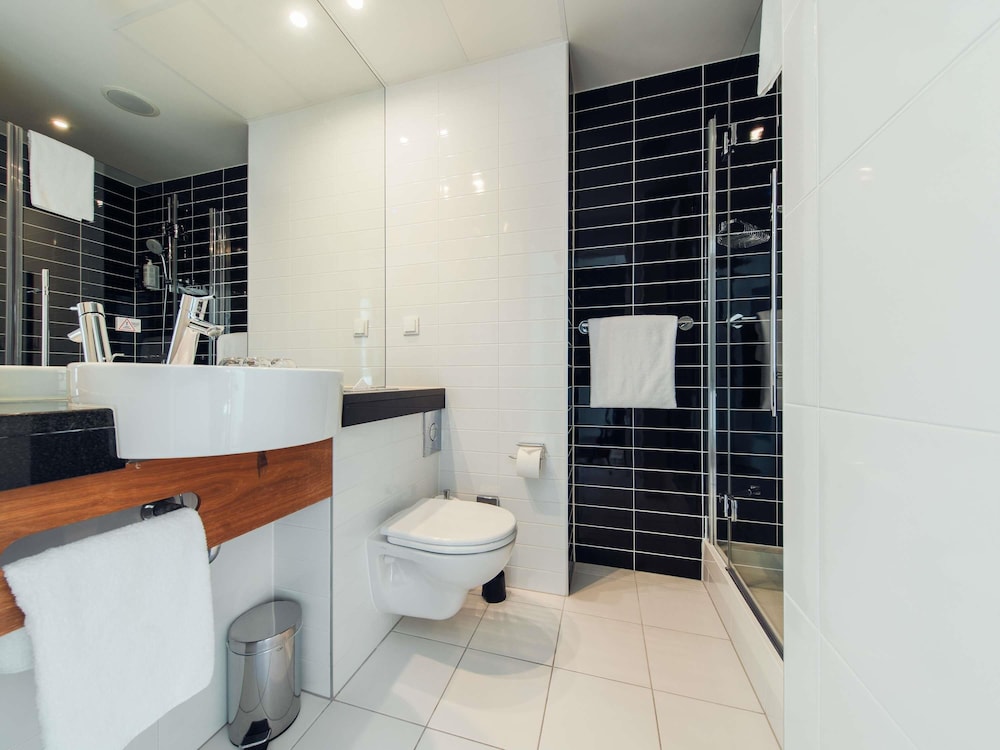 Habitación Estándar con 1 cama doble del hotel Ibis Styles Warsaw Airport. Foto 5
