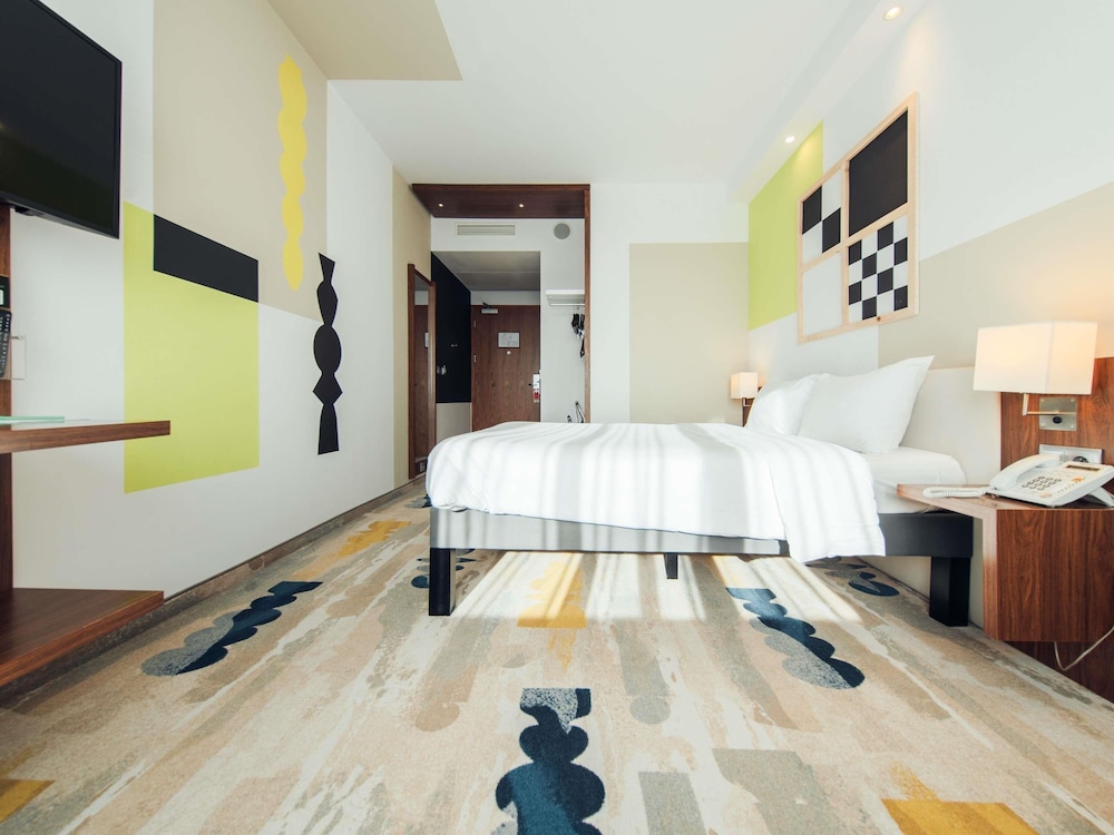 Habitación Estándar con 1 cama doble del hotel Ibis Styles Warsaw Airport. Foto 7