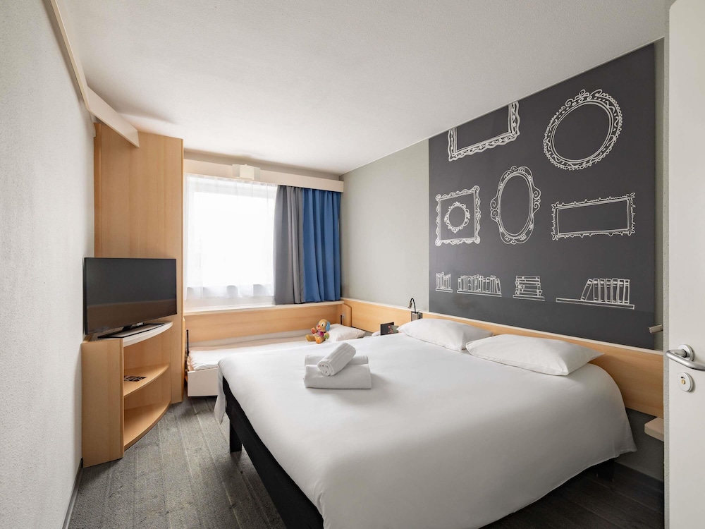 Habitación estándar, varias camas (Family) del hotel Ibis Poznań Stare Miasto