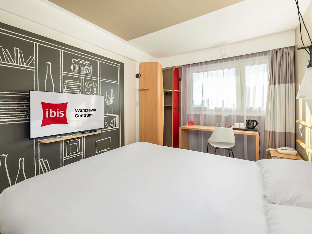 Habitación Sweet de ibis con 1 cama grande para 1 o 2 personas del hotel Ibis Warszawa Centrum. Foto 1
