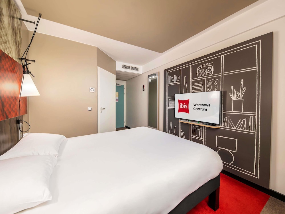 Habitación Sweet de ibis con 1 cama grande para 1 o 2 personas del hotel Ibis Warszawa Centrum. Foto 2
