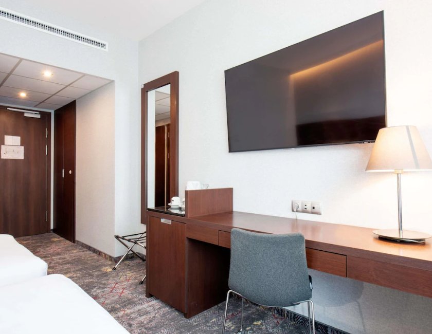 Habitación clásica Plus, 2 camas individuales del hotel Mercure Warszawa Airport. Foto 1