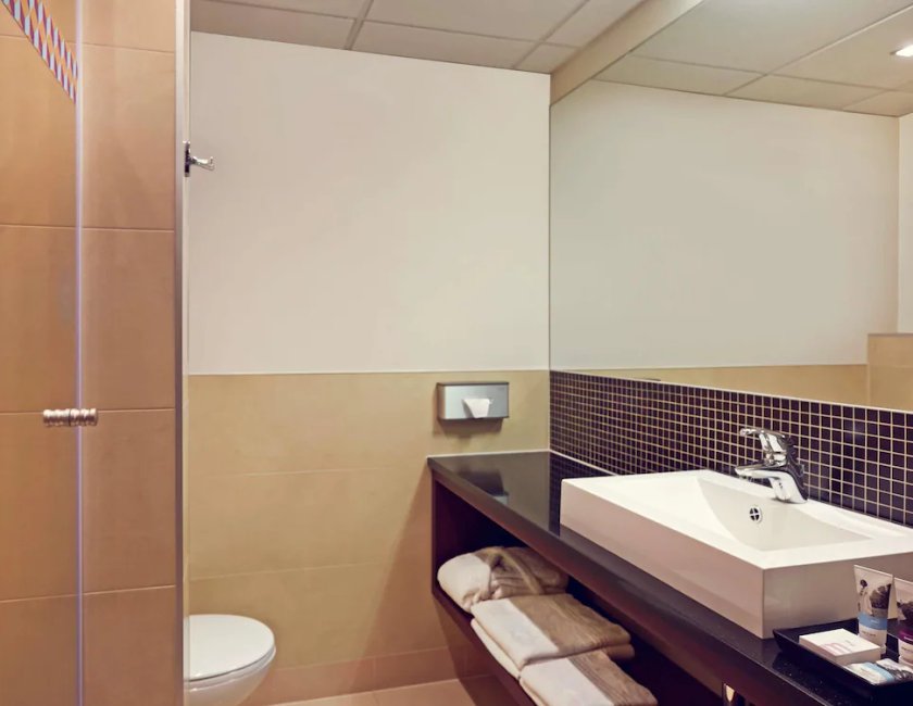 Habitación clásica, 1 cama de matrimonio del hotel Mercure Warszawa Airport. Foto 6