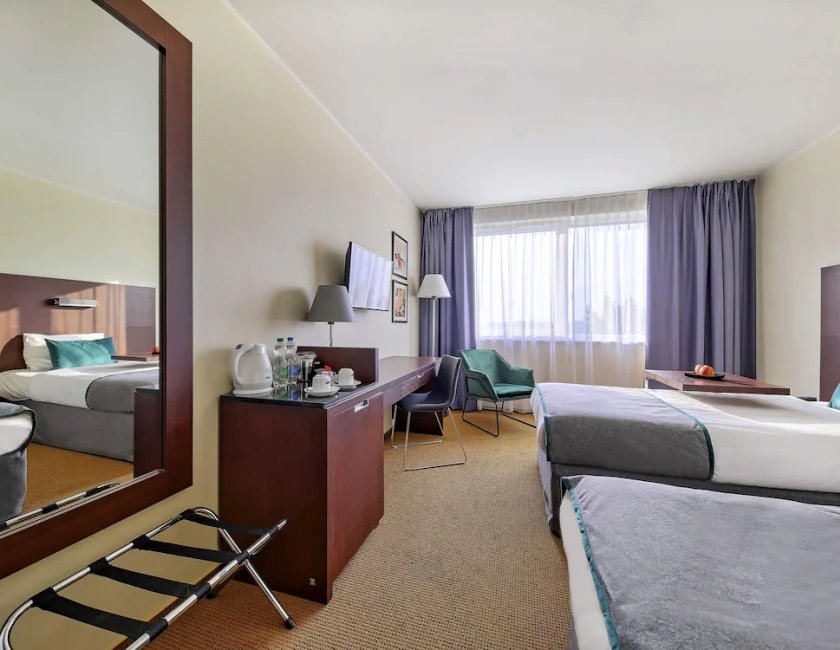 Habitación clásica, 2 camas individuales del hotel Mercure Warszawa Airport