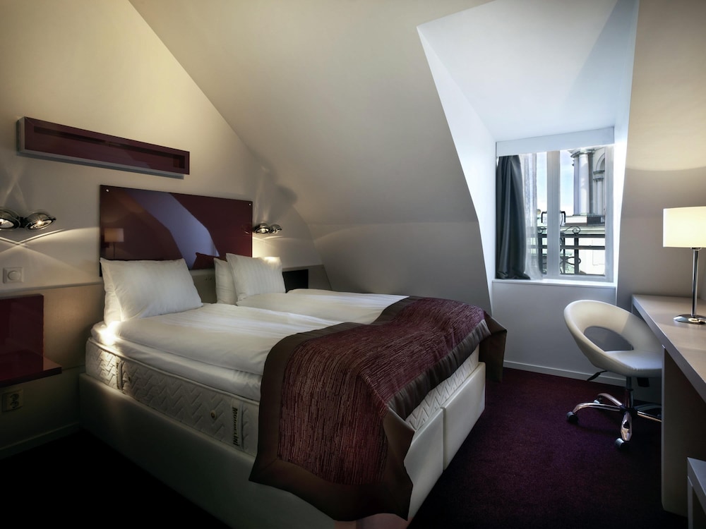 Habitación Doble Estándar del hotel Ibis Styles Stockholm Odenplan. Foto 3