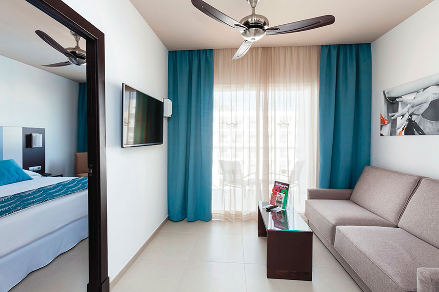Suite del hotel Riu Costa Del Sol All Inclusive